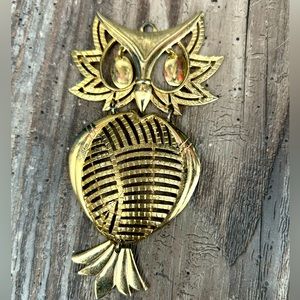 Vintage 60's Alan signed Large Metal Owl Pendant Necklace Gold tone bird jewerly